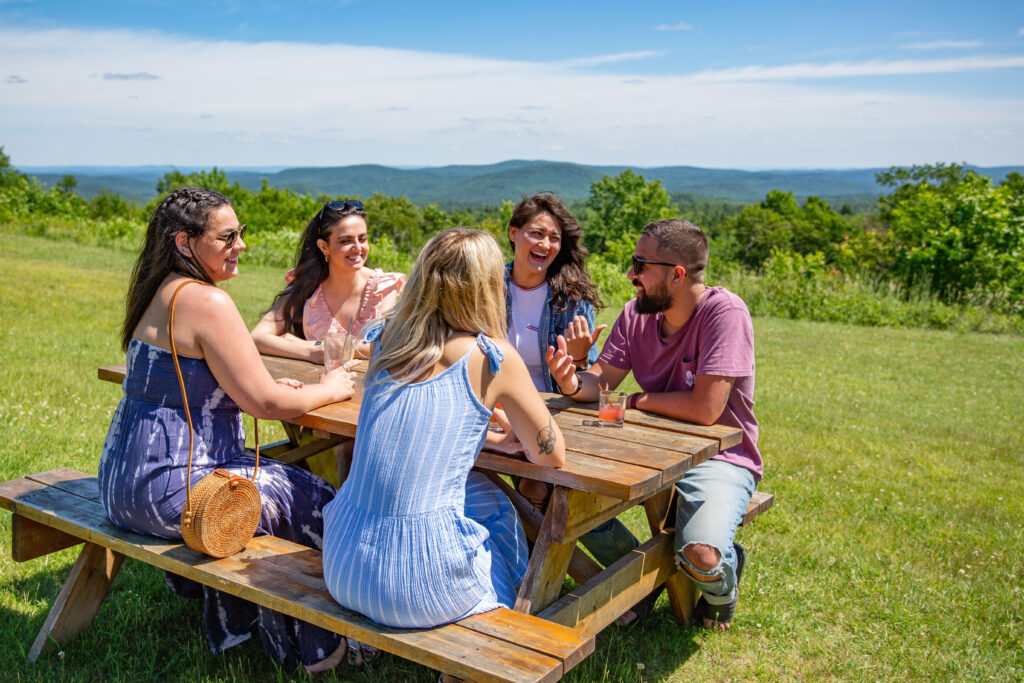 White Rocks Cliffs Trail - SVDV Chamber of Commerce